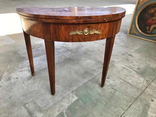Elegante tavolo mezzaluna - elegante,