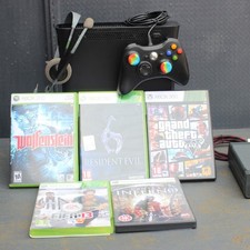 Lotto Console Xbox 360 nera con accessori e giochi