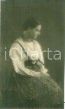 1931 COSTUMI SICILIANI Giovane donna siciliana in costume tradizionale Cartolina