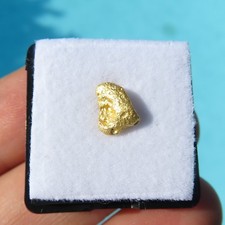 Minerali *** RARA PEPITA d'ORO