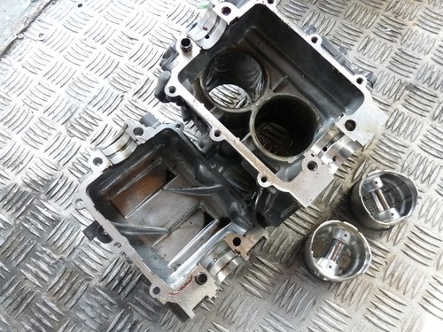 Pistons cylindres moteur 9cv - cylindres,