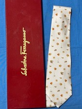 Cravatta collo Salvatore Ferragamo nuova mai usata pesce bianco arancio...