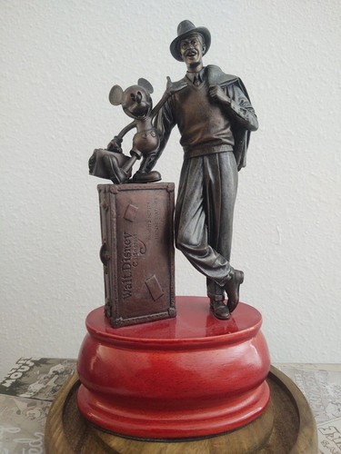 Statua narratori walt disney - statua,