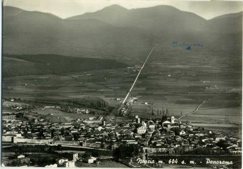 Norcia perugia panorama - norcia,