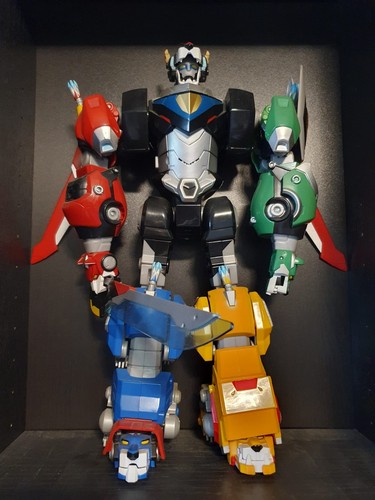 Voltron legendary defender - voltron,