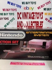 Nintendo Entertainment System NES Action Set scatola vuota e zapper grigio polistirolo