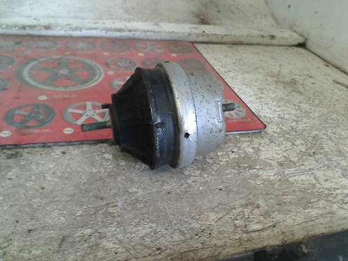 Supporto motore audi - a4, (b5)