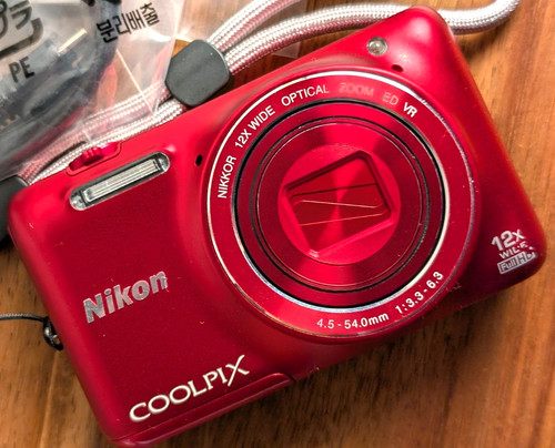 Mint nikon coolpix - coolpix, s6600