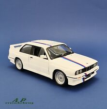 modellino auto 1/24 BMW M3 e30