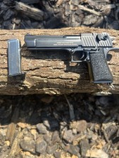 Portachiavi uomo pistola