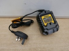DEWALT DCB1102 10.8V 12V 14.4V