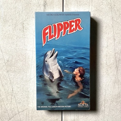 Flipper vhs 1963 chuck connors - flipper,