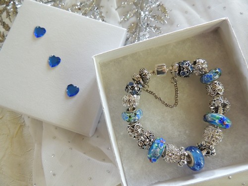 Bracciale con perline - con,