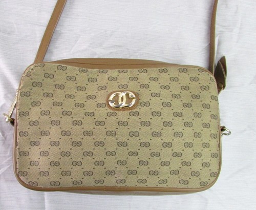 Gucci vintage shoulder bagw - gucci,
