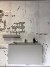 Mobile bagno sospeso in offerta, ex sala mostra L90. Specchio disponibile!