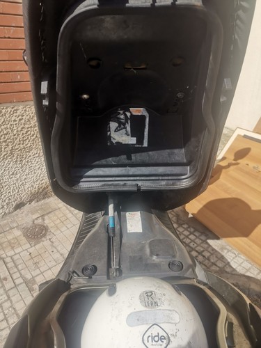 Sella yamaha majesty 250 - sella,