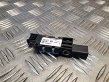 AUDI A4 8EC, B7 Sensore urti