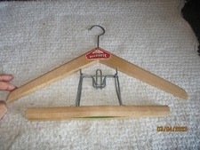 Ancien Double Cintre Bois fer Mascotte des Jouets Dejou Porte Manteau Pantalon