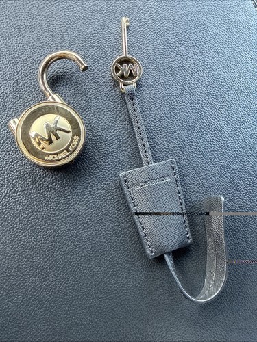 Michael kors gold logo - michael, mk