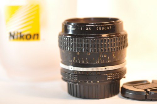 Nikon micro nikkor 3 - micro,