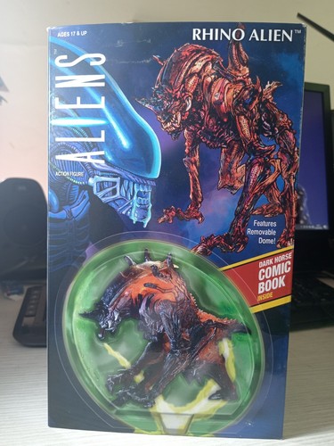 Rhino alien neca - rhino,