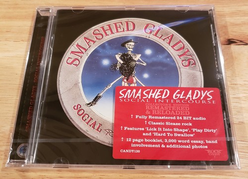Smashed gladys social - -,