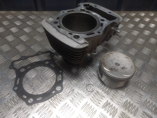 Cylindre piston arrière - piston,