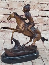 Scultura In Bronzo Di Cavallo