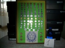# 1 quadro di monete