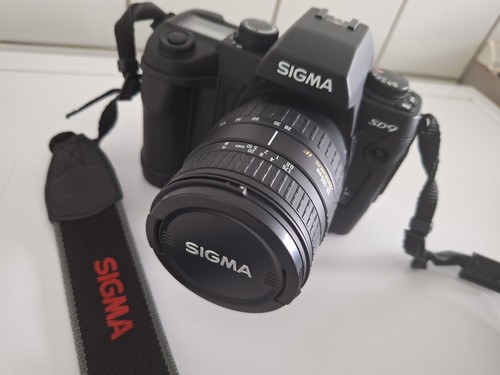 Sigma con obiettivo - sd-9,
