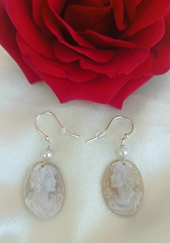 Orecchini con cammeo pendenti - con,
