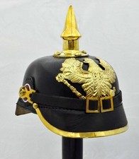 Elmetto Pickelhaube tedesco in