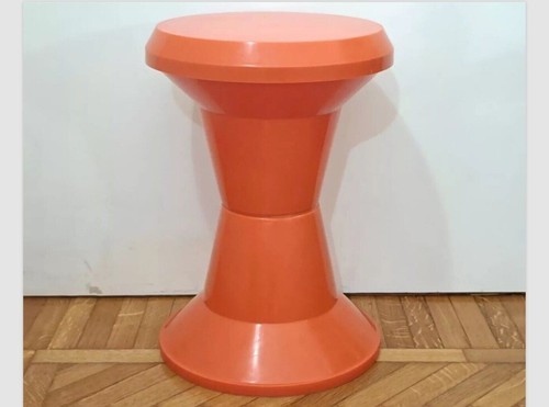 SEDUTA/SGABELLO-DESIGN