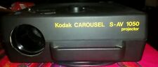 PROIETTRE DIAPO KODAK CAROUSEL S-AV 1050 - SENZA OBIETTIVO - LEGGERE DESCRIZIONE