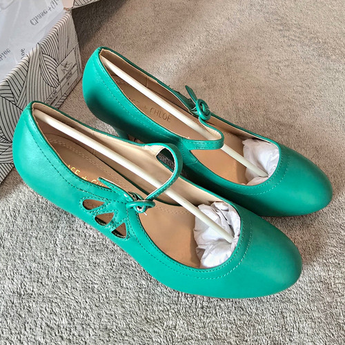 Chase chloe donna mary - +,