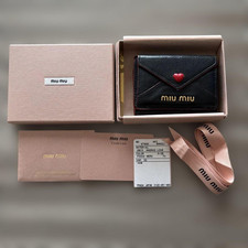 portafoglio miu miu Madras