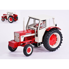 TRATTORE INTERNATIONAL IH 724