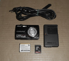 Nikon Coolpix S220  -