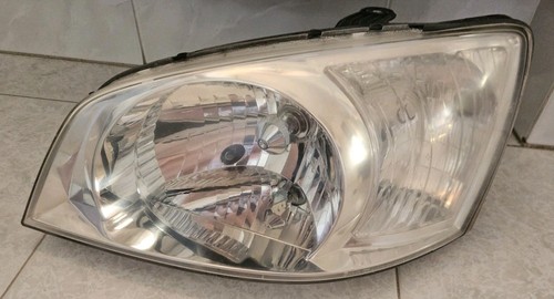 Faro anteriore sinistro
