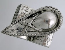 FELUCA BOMBONIERE LEGA ARGENTO LAUREA LIBRO CAPPELLO LIBRI BOMBONIERE FELUCHE