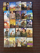WESTERN ROMANCE lot Of 25