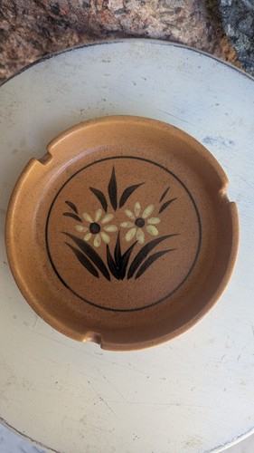 Posacenere tondo ceramica