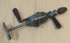 Trapano a manovella a mano antico vintage