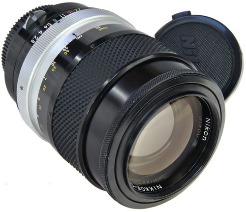Nikon pre 135 - 135, 2,8