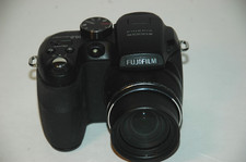 Fuji Finepix S1000FD 10 MP