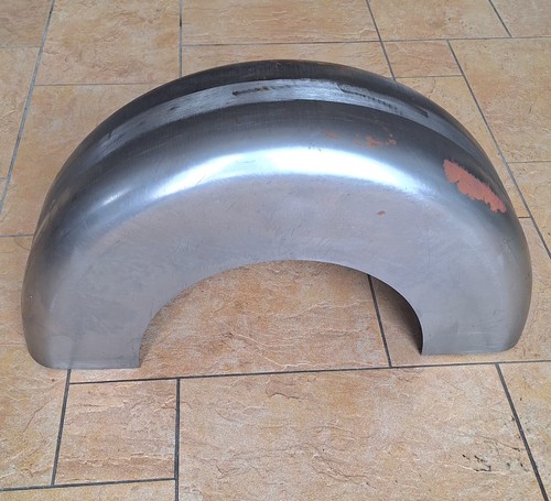 Pneumatici larghi moto custom