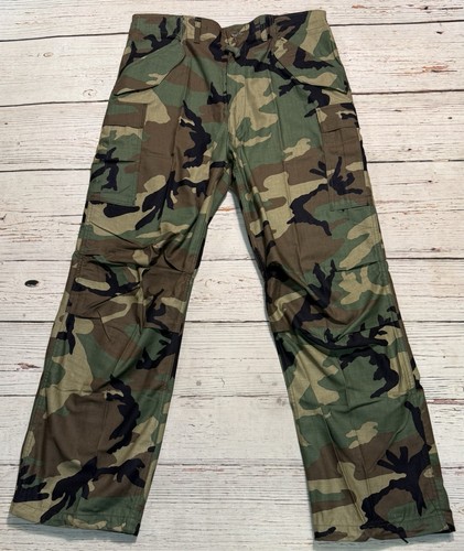 Pantalone mimetico militare