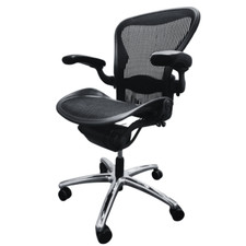 Herman Miller Aeron Size B in