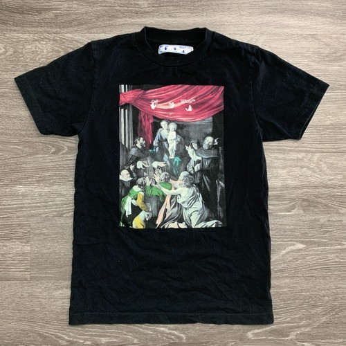 Camicia nera uomo bianco