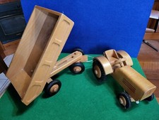 GIOCATTOLO TRATTORE + CARRO IN